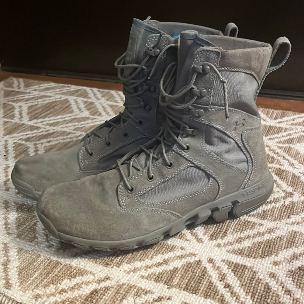 Under Armour mens tactical boots size 11